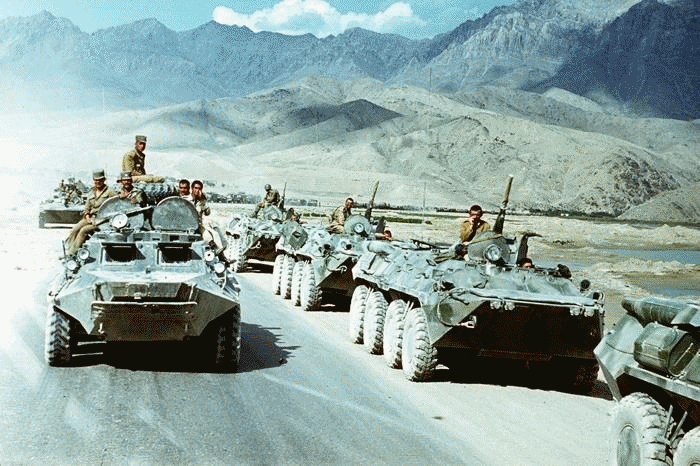 USSR invades Afghanistan.gif